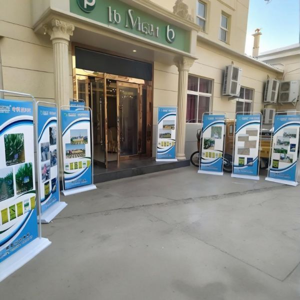 table top retractable banner