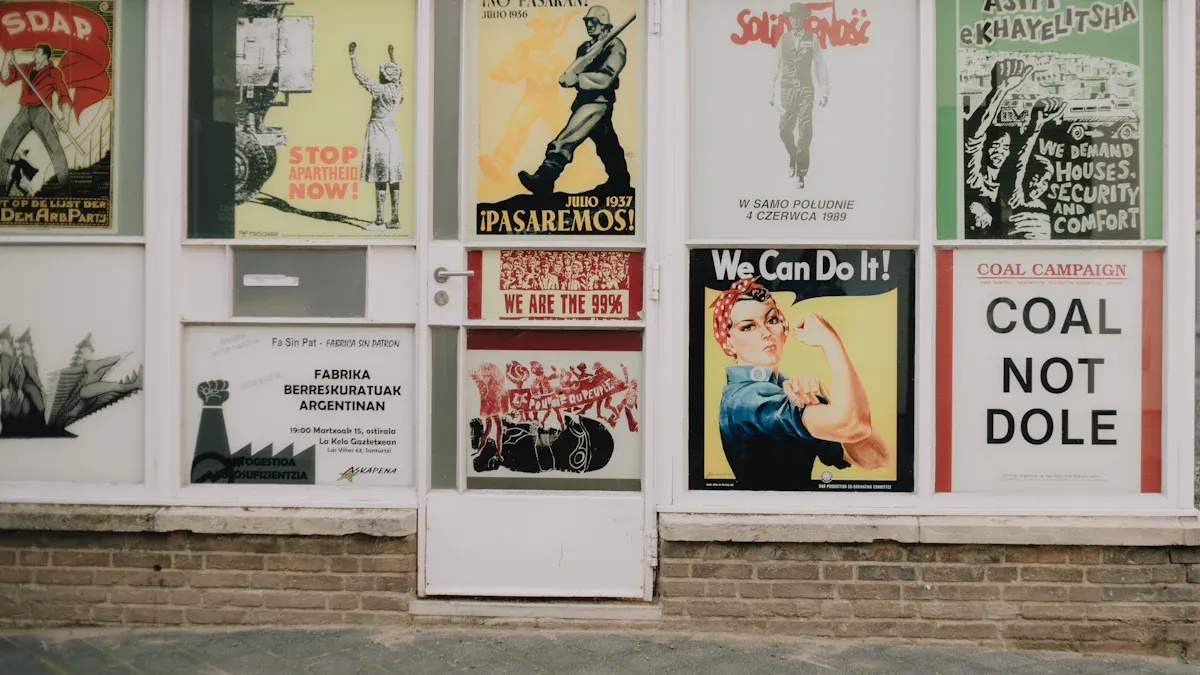 From Storefronts to Trade Shows: Best Poster Sizes for B2B Marketing Use
