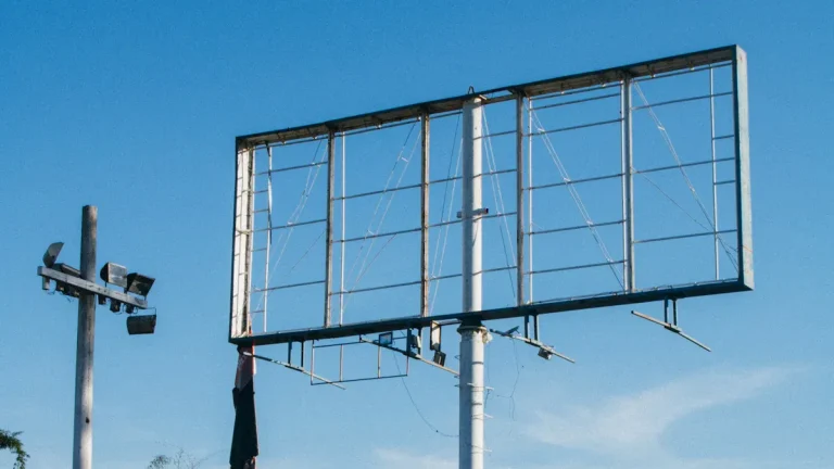 Billboard Printing for Businesses: Types, Costs, Materials, and Best Practices